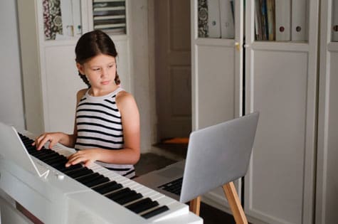 Online piano lessons