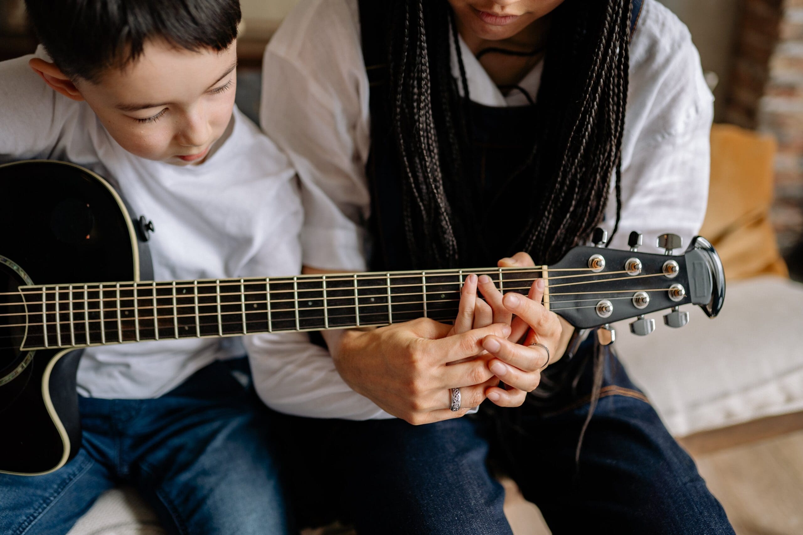 Guitare Lessons Paris